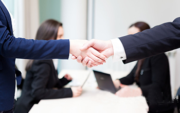 鑫松全自動(dòng)氮?dú)夤竦墓ぷ髟砑皯?yīng)用